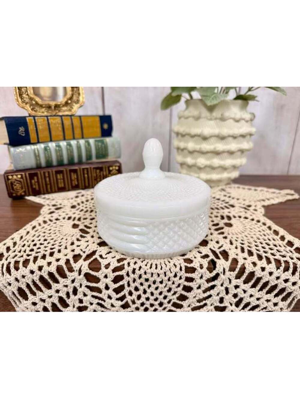 Westmoreland English Hobnail Milk Glass Covered Dish Acorn Finial Grandma Core